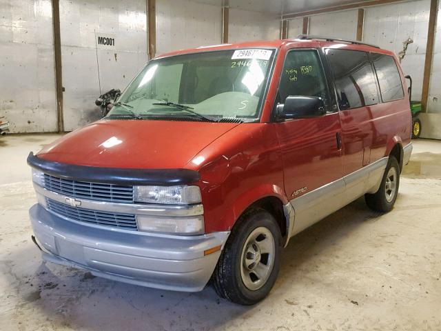 1GNDM19W2YB148483 - 2000 CHEVROLET ASTRO RED photo 2