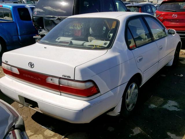 1NXBB02E0TZ413847 - 1996 TOYOTA COROLLA DX WHITE photo 4