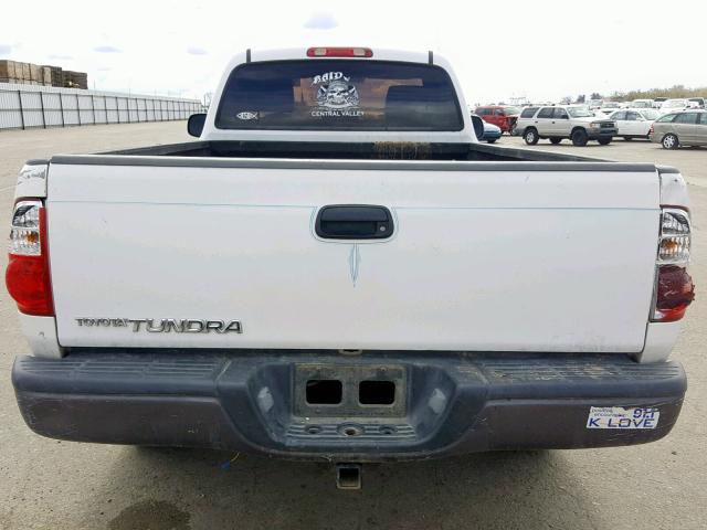 5TBJU32155S453138 - 2005 TOYOTA TUNDRA WHITE photo 6