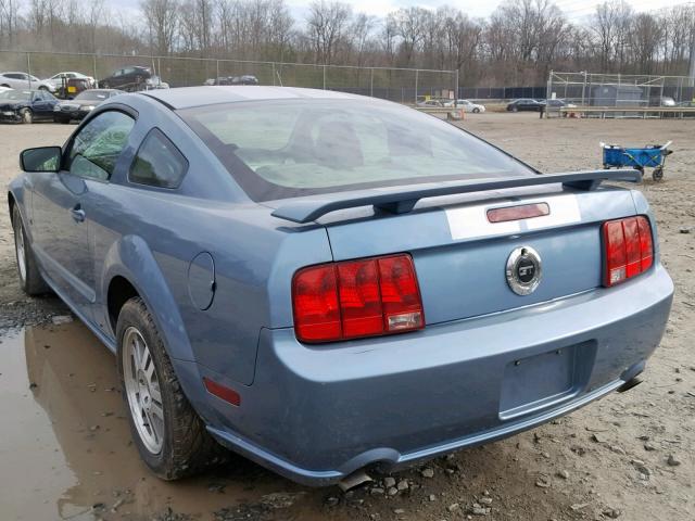 1ZVHT82H155114611 - 2005 FORD MUSTANG GT BLUE photo 3