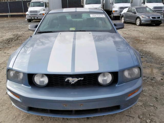 1ZVHT82H155114611 - 2005 FORD MUSTANG GT BLUE photo 9