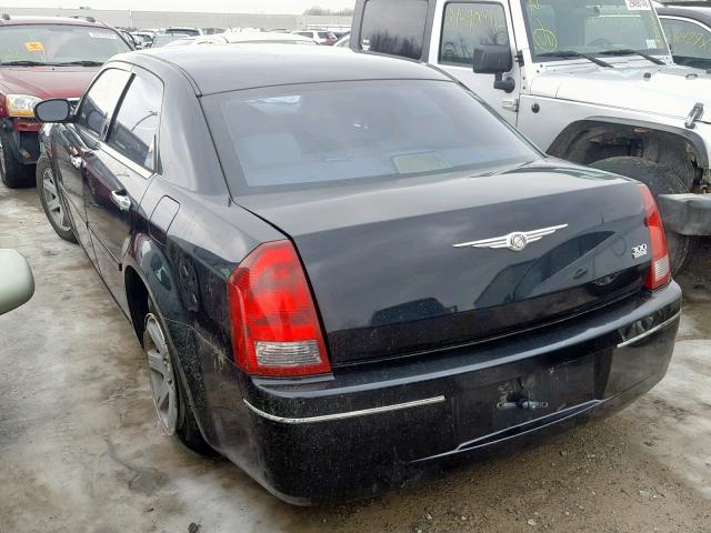 2C3JA53G75H120618 - 2005 CHRYSLER 300 TOURIN BLACK photo 3