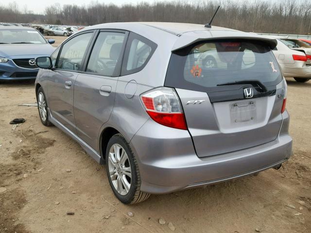 JHMGE8H41AS001944 - 2010 HONDA FIT SPORT GRAY photo 3