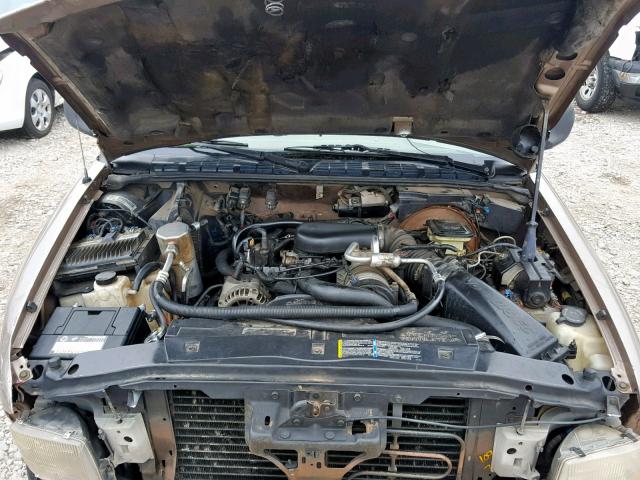 1GNCS13W1V2178242 - 1997 CHEVROLET BLAZER TAN photo 7