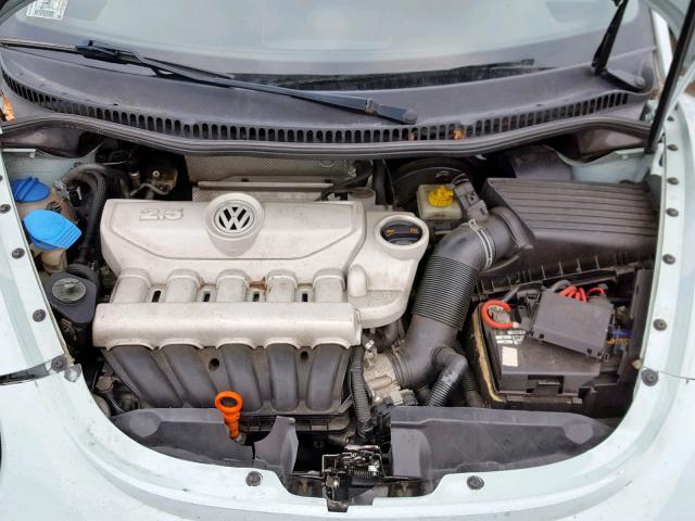 3VWRG3AL6AM008192 - 2010 VOLKSWAGEN NEW BEETLE Weiß Foto 7