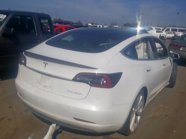 5YJ3E1EBXJF106540 - 2018 TESLA MODEL 3  photo 4