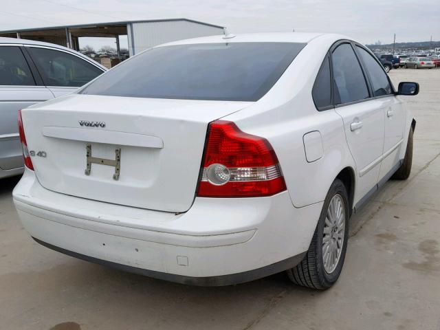 YV1MS382242010505 - 2004 VOLVO S40 2.4I WHITE photo 4