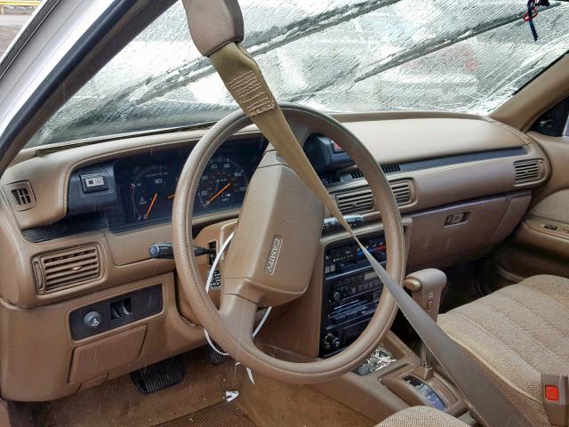 JT2SV21E7J3265751 - 1988 TOYOTA CAMRY DLX 白色 照片 9