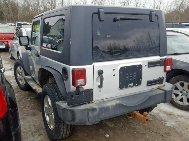 1J4FA54157L130060 - 2007 JEEP WRANGLER S SILVER photo 3