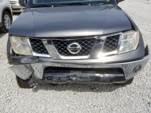 1N6AD07W75C425303 - 2005 NISSAN FRONTIER C CHARCOAL photo 9