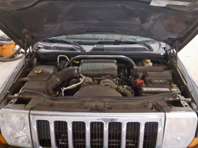 1J8HG48N66C365028 - 2006 JEEP COMMANDER BLACK photo 7