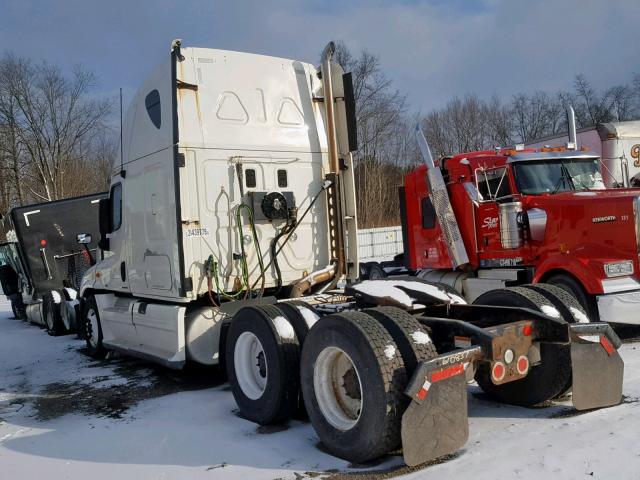 1FUJGLDR1CSBD2629 - 2012 FREIGHTLINER CASCADIA 1 WHITE photo 3