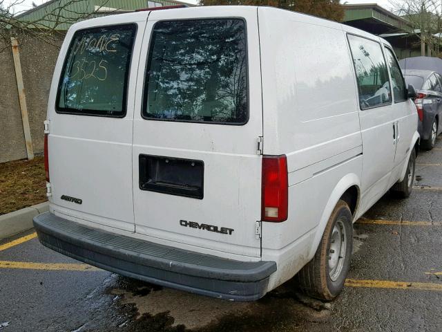 1GCDM19WXYB143525 - 2000 CHEVROLET ASTRO WHITE photo 4