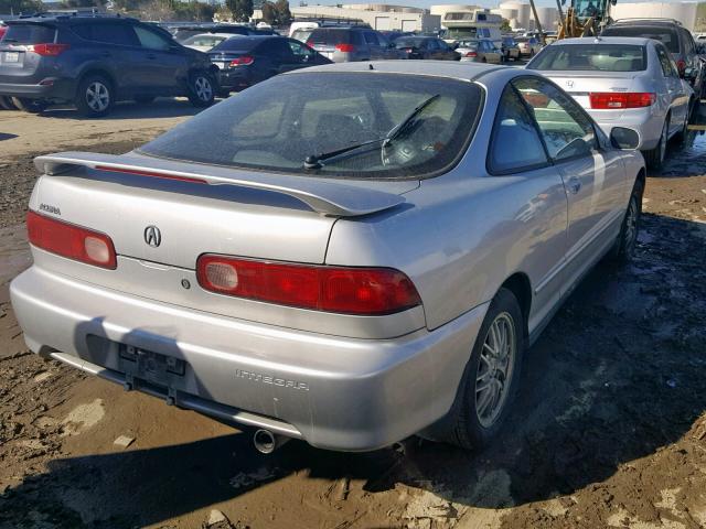 JH4DC4368YS006532 - 2000 ACURA INTEGRA GS SILVER photo 4