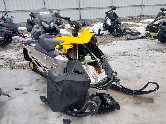 2BPSBHBC2BU000140 - 2011 SKI DOO MXZ 600 YELLOW photo 1