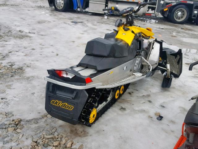 2BPSBHBC2BU000140 - 2011 SKI DOO MXZ 600 YELLOW photo 4