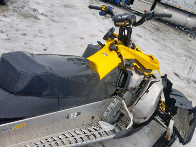 2BPSBHBC2BU000140 - 2011 SKI DOO MXZ 600 YELLOW photo 5