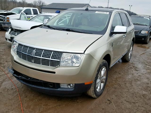 2LMDJ8JC0ABJ07278 - 2010 LINCOLN MKX GOLD photo 2