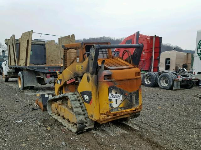 0YYZ205470 - 2013 CATERPILLAR SKID STEER YELLOW photo 3