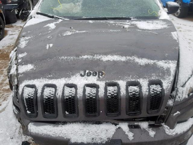 1C4PJMDXXJD529427 - 2018 JEEP CHEROKEE L GRAY photo 7