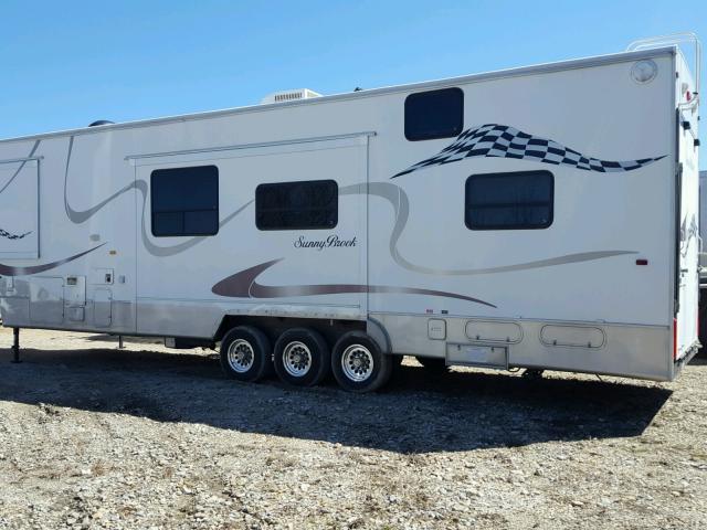 4UBSU0U3961N48108 - 2006 SUNN 5TH WHEEL TWO TONE photo 3