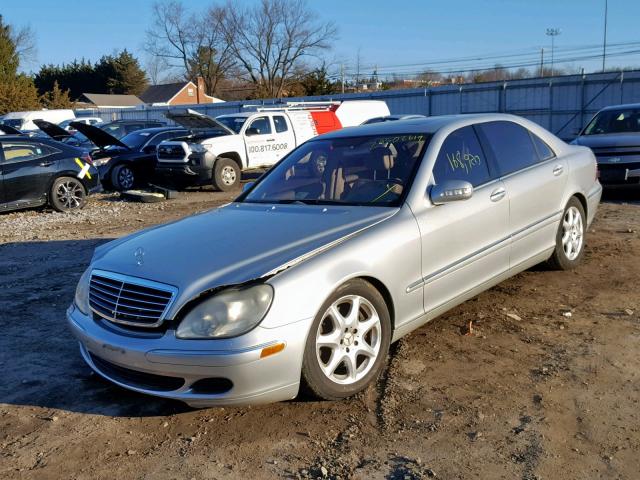 WDBNG84J95A438115 - 2005 MERCEDES-BENZ S 500 4MAT SILVER photo 2