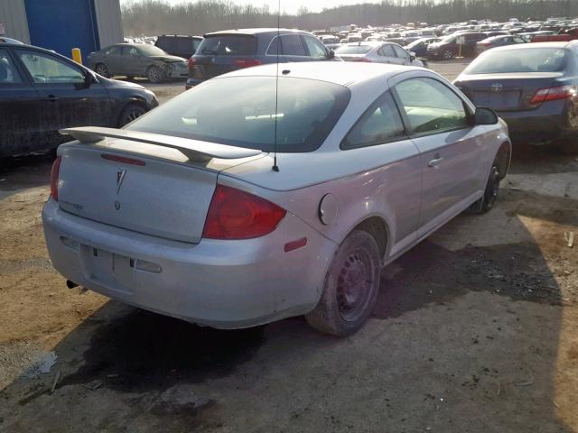 1G2AL15F577121398 - 2007 PONTIAC G5 SILVER photo 4