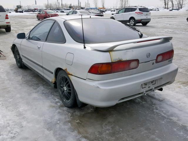 JH4DC4343YS802328 - 2000 ACURA INTEGRA SE SILVER photo 3