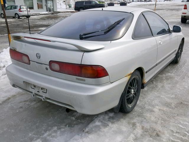 JH4DC4343YS802328 - 2000 ACURA INTEGRA SE SILVER photo 4