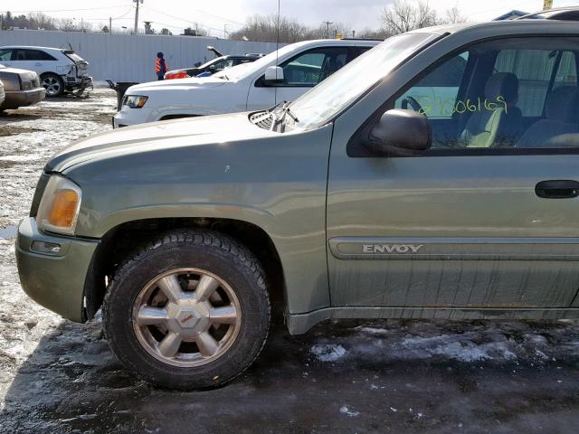 1GKDT13S232314497 - 2003 GMC ENVOY GREEN photo 9