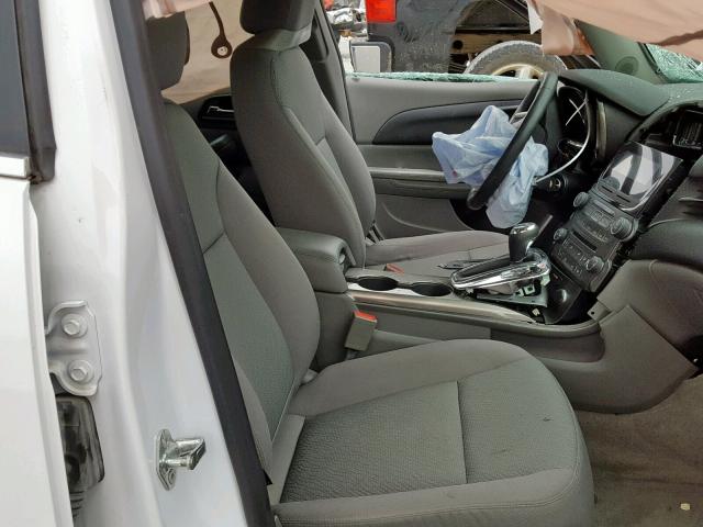 1G11B5SA3DF141934 - 2013 CHEVROLET MALIBU LS WHITE photo 5