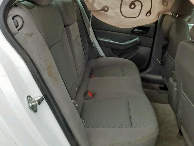 1G11B5SA3DF141934 - 2013 CHEVROLET MALIBU LS WHITE photo 6