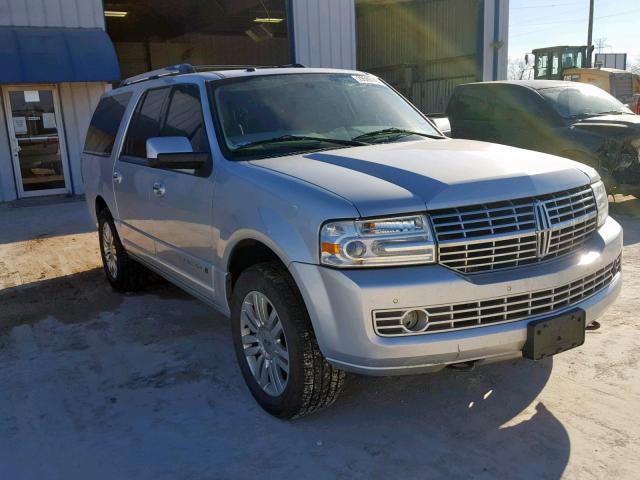 5LMJJ3H56BEJ09273 - 2011 LINCOLN NAVIGATOR Күміс фото 1