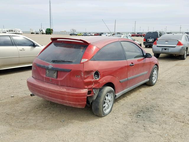 3FAFP31322R143668 - 2002 FORD FOCUS ZX3 RED photo 4