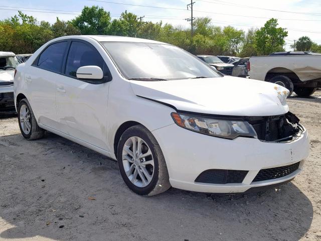 KNAFU4A22B5460138 - 2011 KIA FORTE EX WHITE photo 1