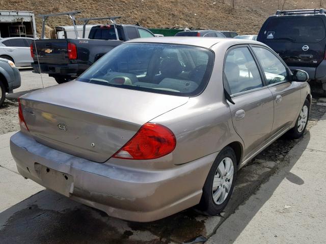 KNAFB121325115419 - 2002 KIA SPECTRA BA BROWN photo 4