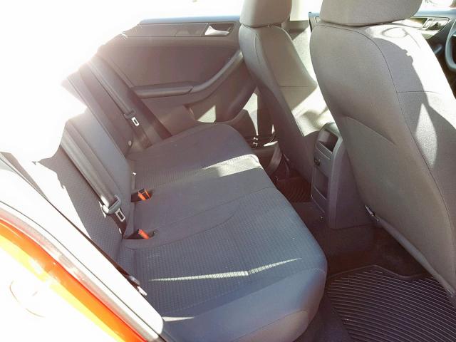 3VW2K7AJ3FM327465 - 2015 VOLKSWAGEN JETTA BASE RED photo 6