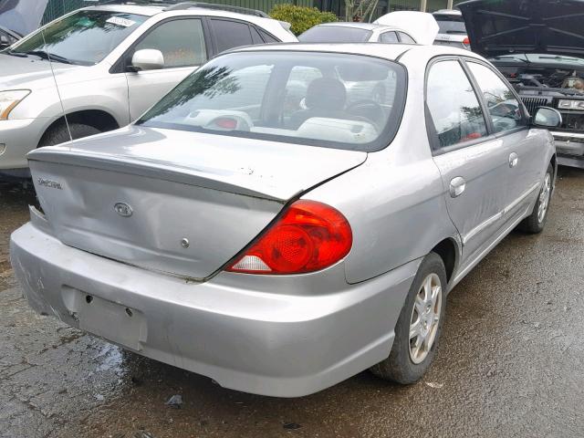 KNAFB121045307593 - 2004 KIA SPECTRA BA SILVER photo 4