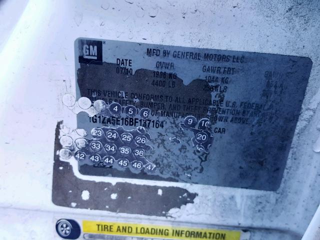 1G1ZA5E16BF137164 - 2011 CHEVROLET MALIBU LS WHITE photo 10