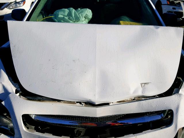 1G1ZA5E16BF137164 - 2011 CHEVROLET MALIBU LS WHITE photo 7