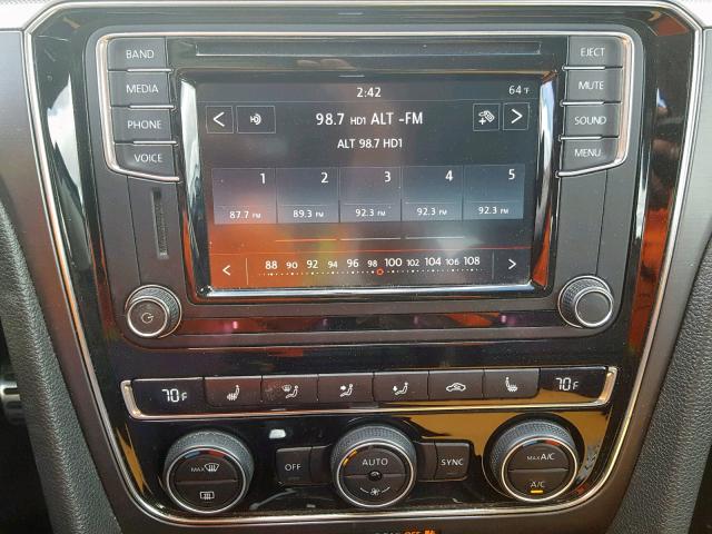 1VWDT7A3XHC030074 - 2017 VOLKSWAGEN PASSAT R-L BLACK photo 9