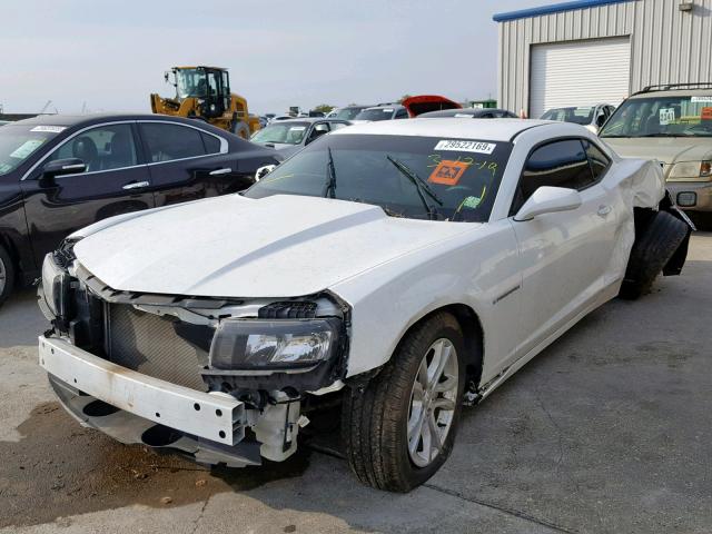 2G1FA1E31E9178733 - 2014 CHEVROLET CAMARO LS WHITE photo 2