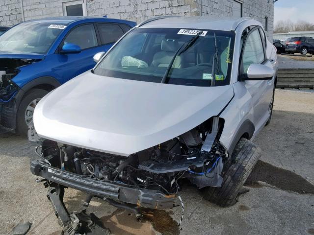 KM8J3CA44JU726089 - 2018 HYUNDAI TUCSON SEL SILVER photo 2