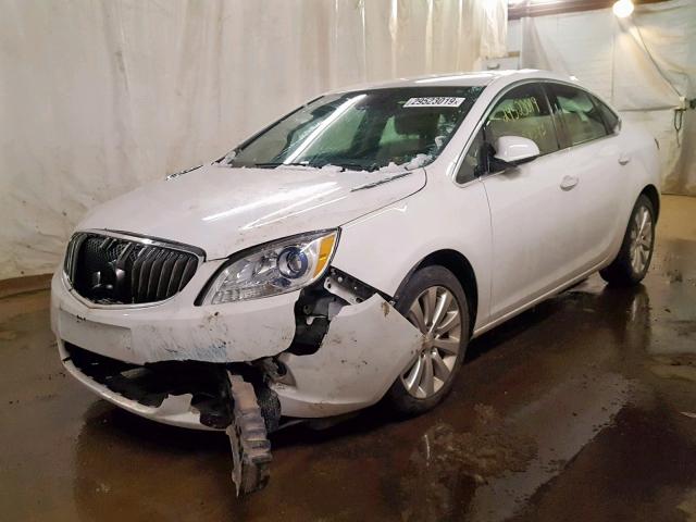 1G4PP5SK4F4216579 - 2015 BUICK VERANO WHITE photo 2