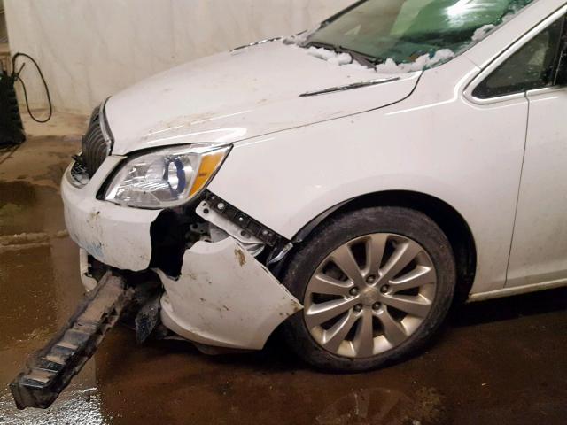 1G4PP5SK4F4216579 - 2015 BUICK VERANO WHITE photo 9