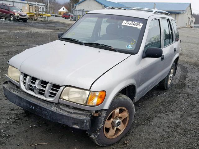 KNDJA723X15075410 - 2001 KIA SPORTAGE SILVER photo 2