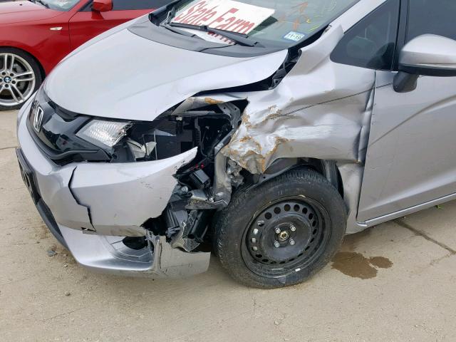 JHMGK5H5XHS006604 - 2017 HONDA FIT LX SILVER photo 9