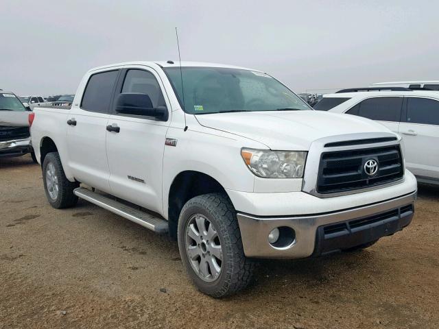 5TFDW5F18AX133532 - 2010 TOYOTA TUNDRA CRE WHITE photo 1