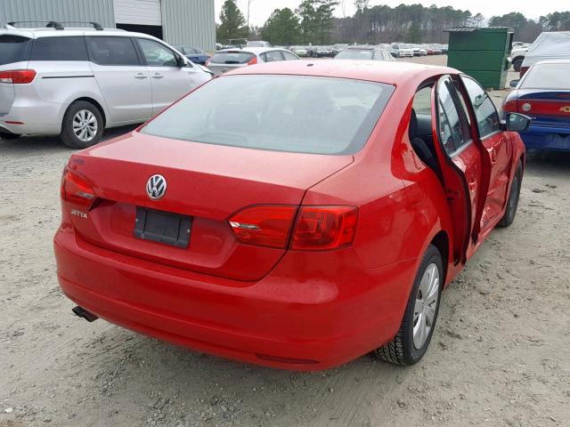 3VW2K7AJ5DM361288 - 2013 VOLKSWAGEN JETTA BASE RED photo 4