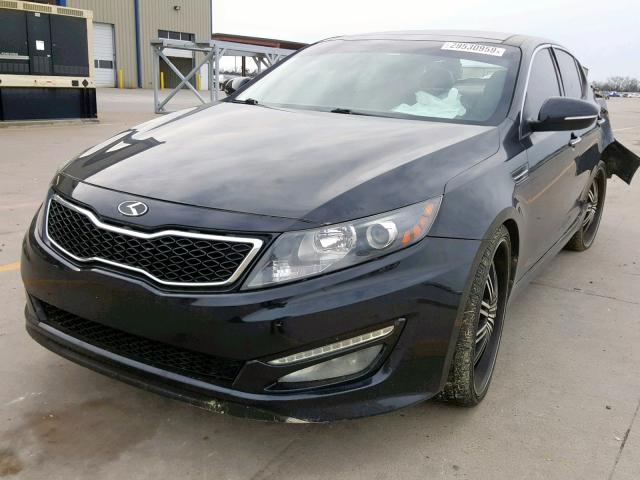 5XXGR4A63CG001743 - 2012 KIA OPTIMA SX BLACK photo 2